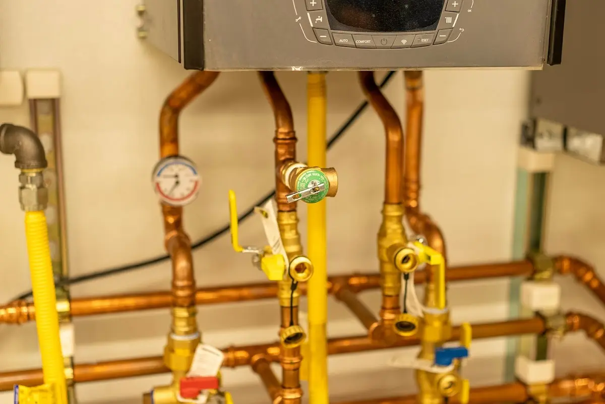 Licensed technician providing Slab Leak Repair for a homeowner in Bellwood